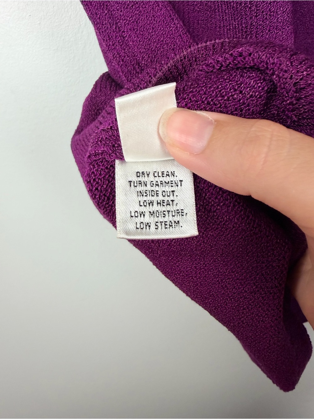 St. John Purple wool blend Santana knit skirt size 12 - Picture 6 of 6